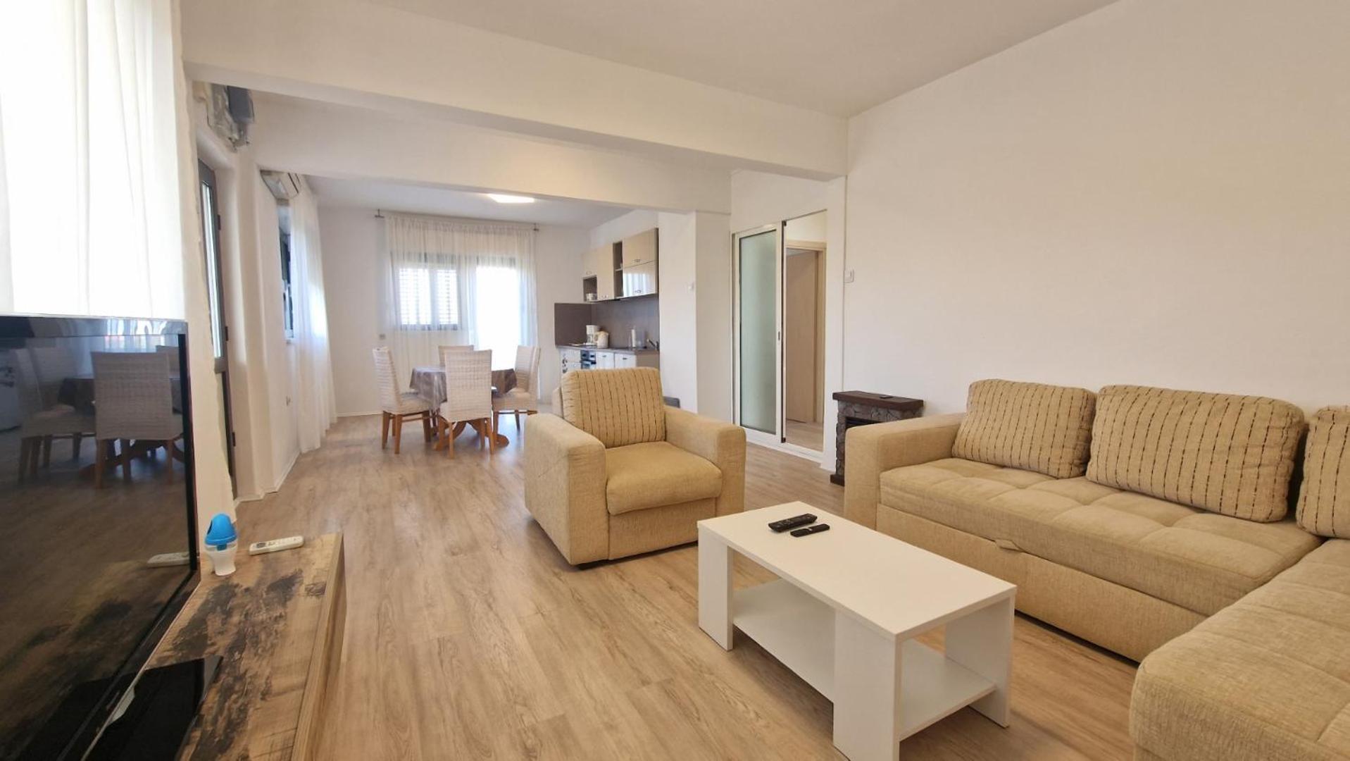 Apartmán Kuca Za Odmor Laura Ražanac Exteriér fotografie